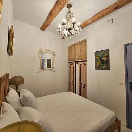 Maison De Dans Le Coeur Historique De Avec Clim Et Terrasse Couverte Prázdninový dům